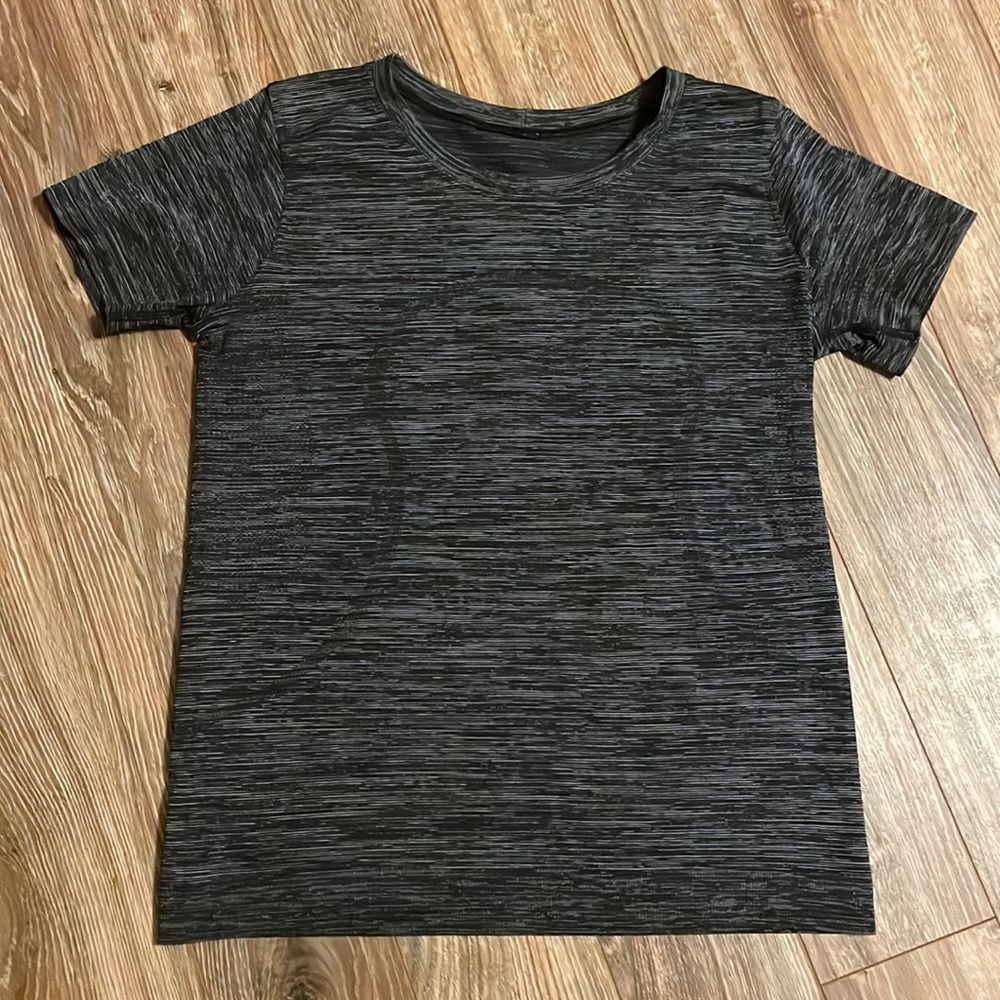 Lululemon Swiftly Relaxed Short Sleeve T-Shirt